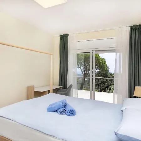 Semi By Interhome Holiday home *